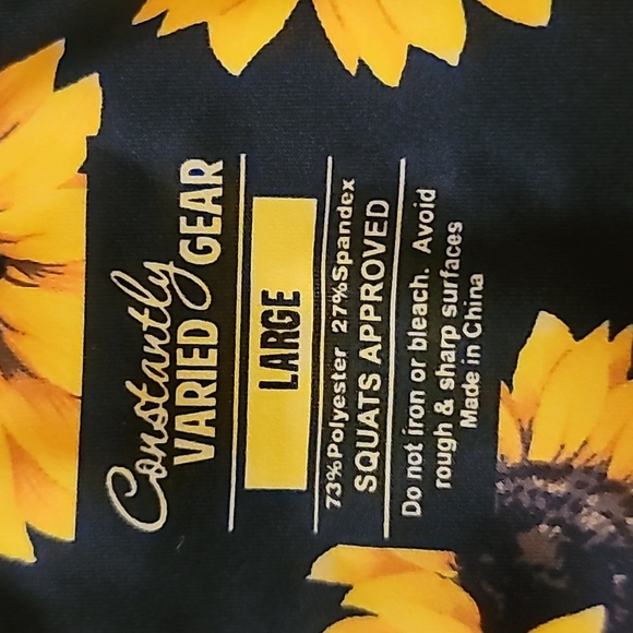 CVG ~ Constantly Varied Gear Sunflowers 🌻 Capri Large - Picture 3 of 4